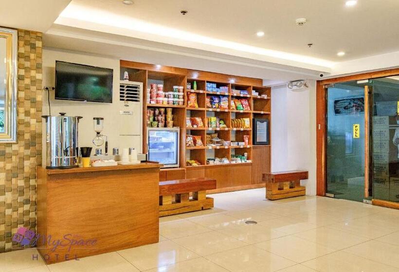 هاستل Myspace Hotel @bgc