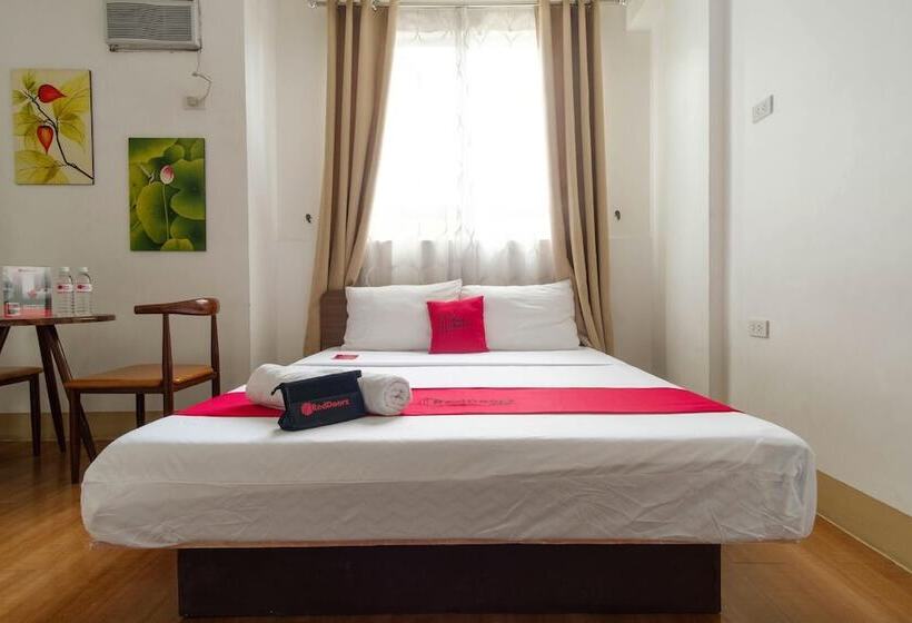 旅馆 Reddoorz Near V Mapa Station