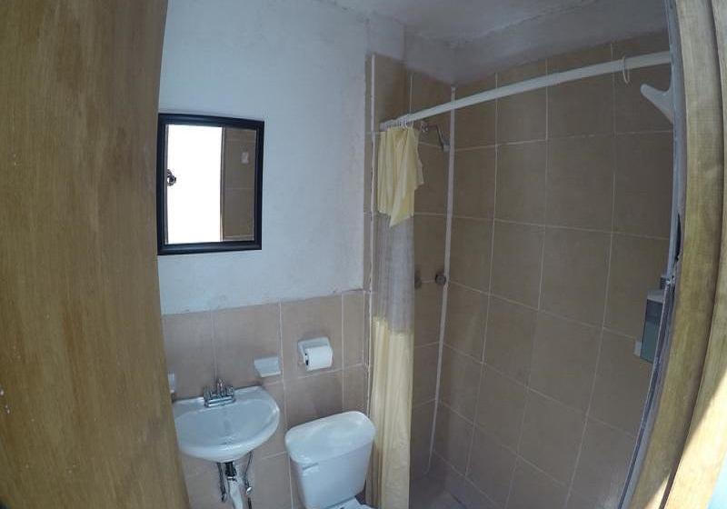 Amatle Cafe Organico & Hostel