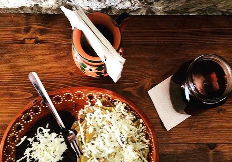 Amatle Cafe Organico & Hostel