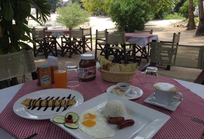 Angelina Beach Resort & Italian Restaurant Malapascua