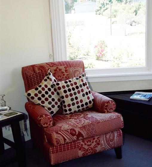 Bed and Breakfast Anglesea Inn