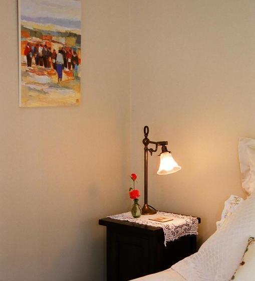 Bed and Breakfast Anglesea Inn