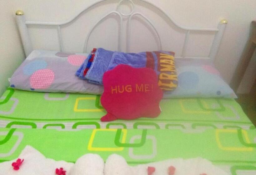 تختخواب و صبحانه Casaoro Homestay