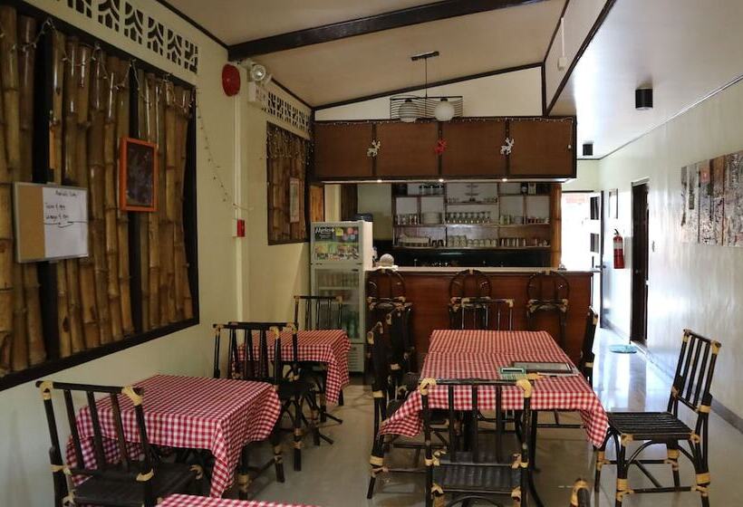 تختخواب و صبحانه Mabini Pensione