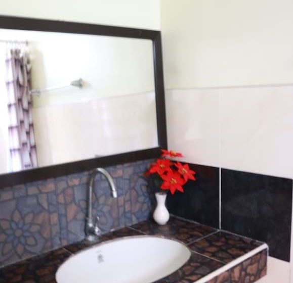 تختخواب و صبحانه Mabini Pensione