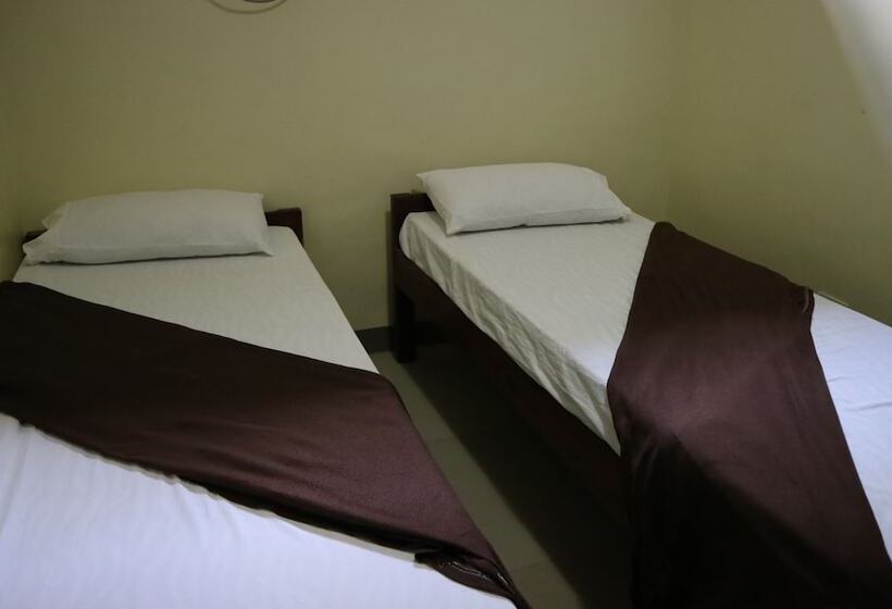 تختخواب و صبحانه Mabini Pensione