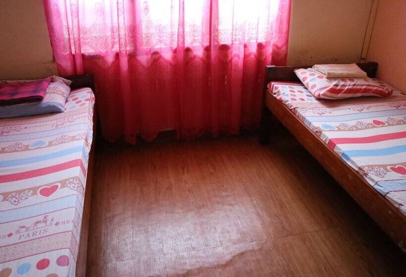 تختخواب و صبحانه Mabini Pensione