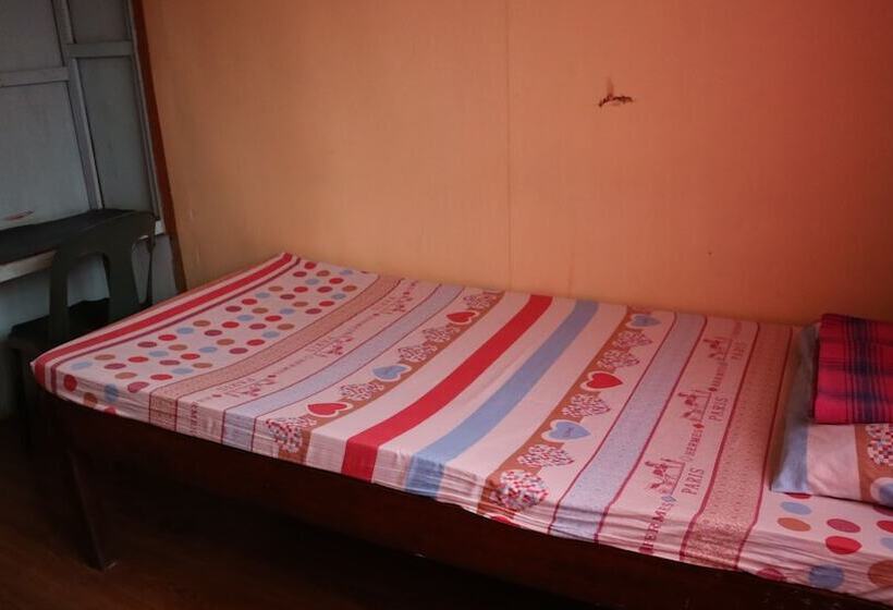 تختخواب و صبحانه Mabini Pensione