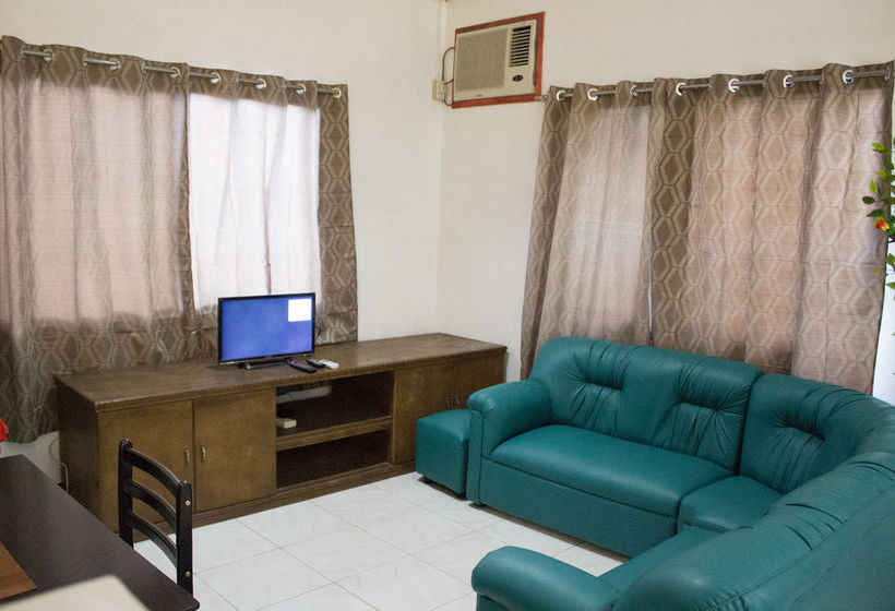 تختخواب و صبحانه Mahogany Upland Resort