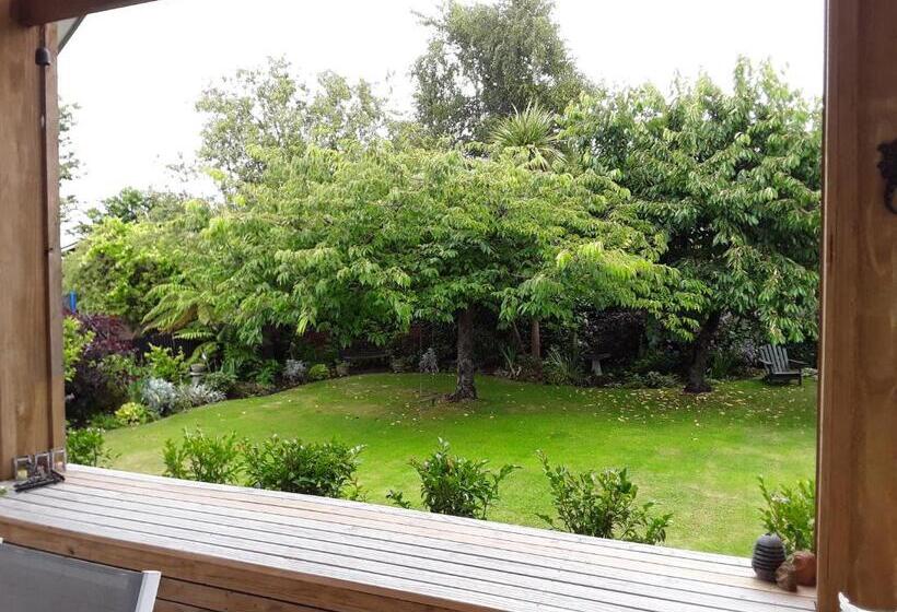 ベッドアンドブレックファースト No. 6 Heathcote