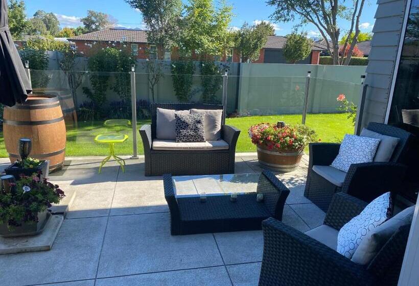 צימר Nottinghill B N B