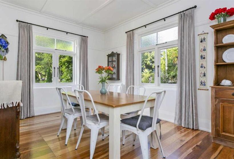 住宿加早餐 Penmarric House Self Check In