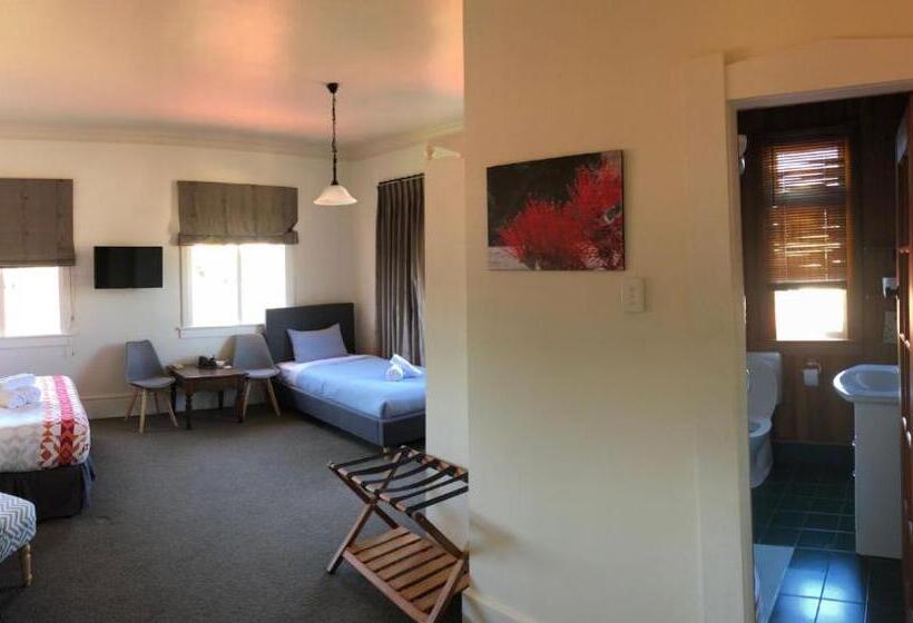 住宿加早餐 Penmarric House Self Check In