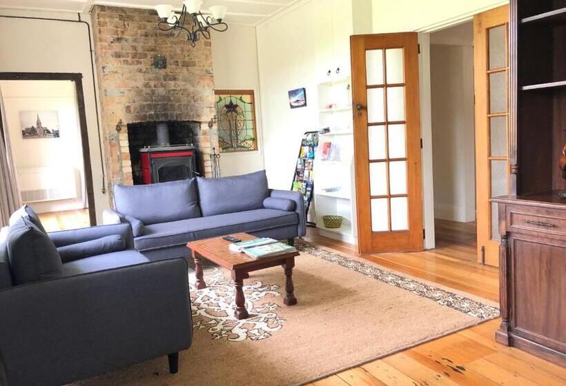 住宿加早餐 Penmarric House Self Check In