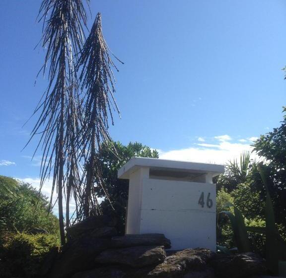 مبيت وإفطار Sleep On The Steepest Street In The World!