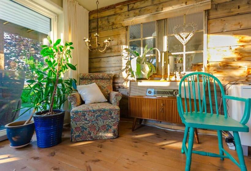 צימר Strandheimen Guesthouse