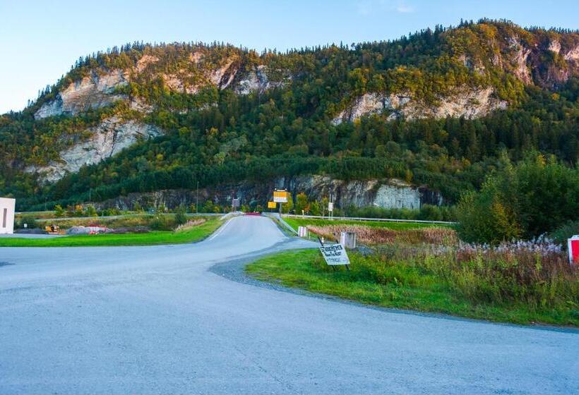 צימר Strandheimen Guesthouse