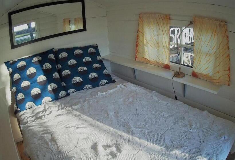 צימר Strandheimen Guesthouse