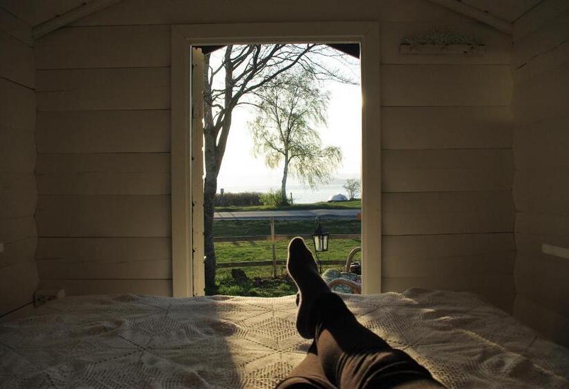 צימר Strandheimen Guesthouse