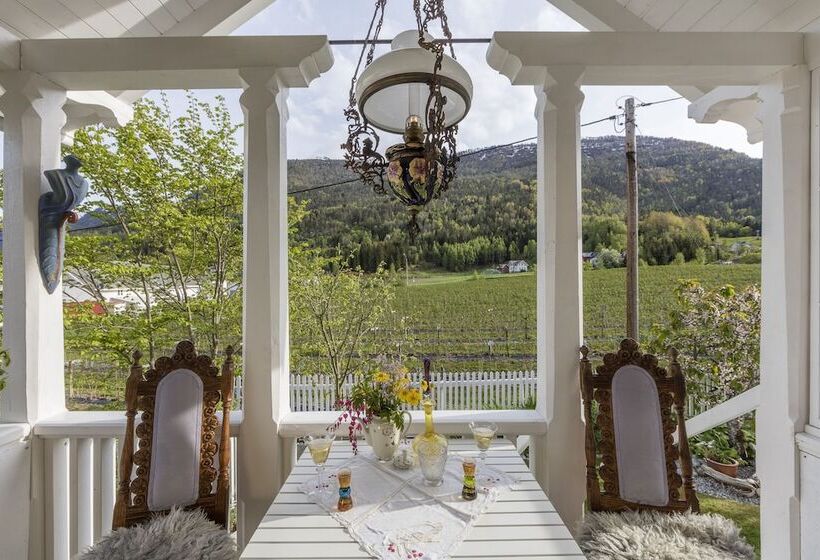 צימר Villa Solvorn