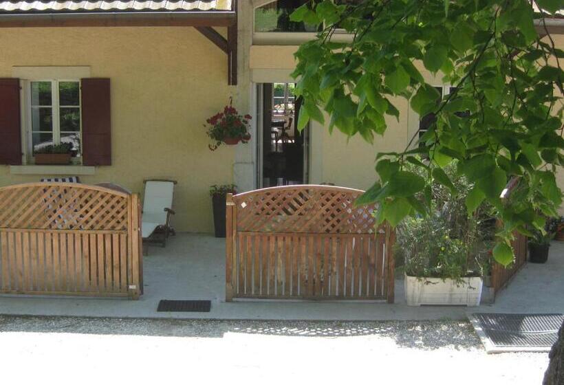 Bed & Breakfast Aux Enges