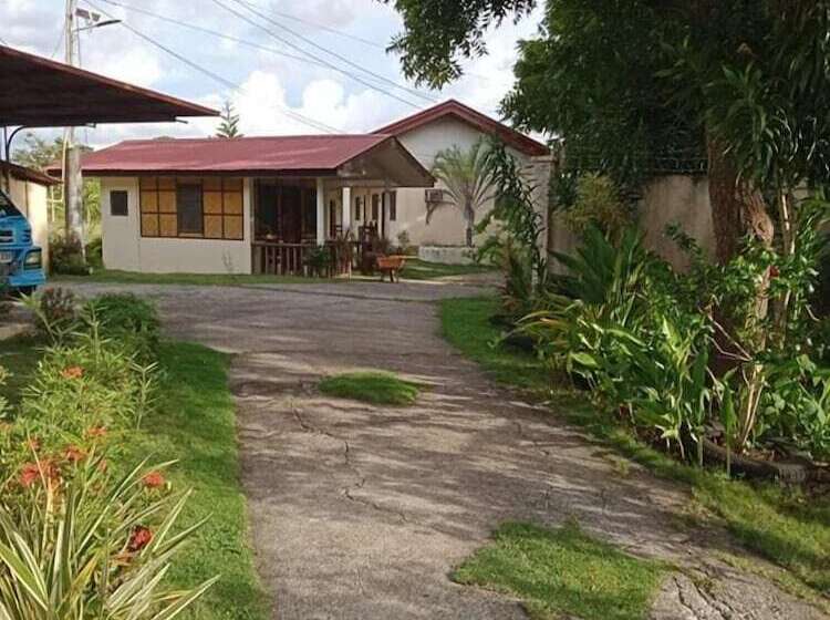 Bonita Oasis Beach Resort