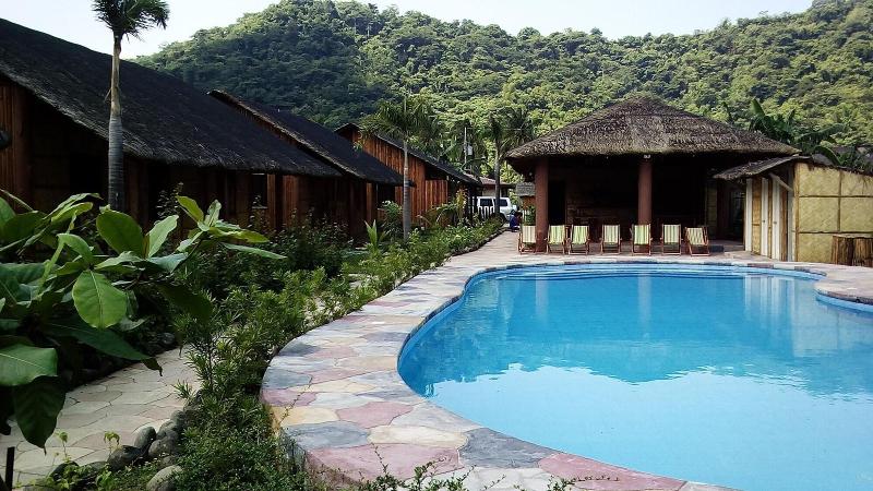 Calayo Beach Resort