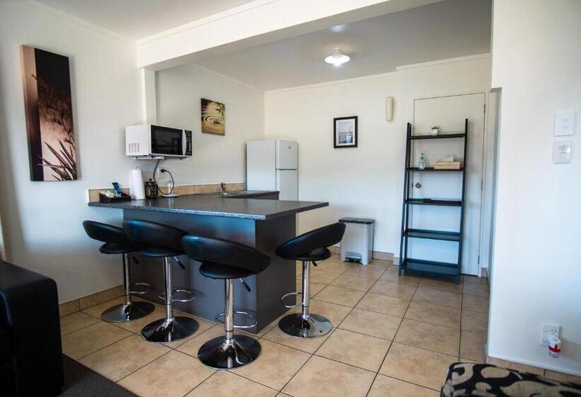 Coromandel Seaview Motel