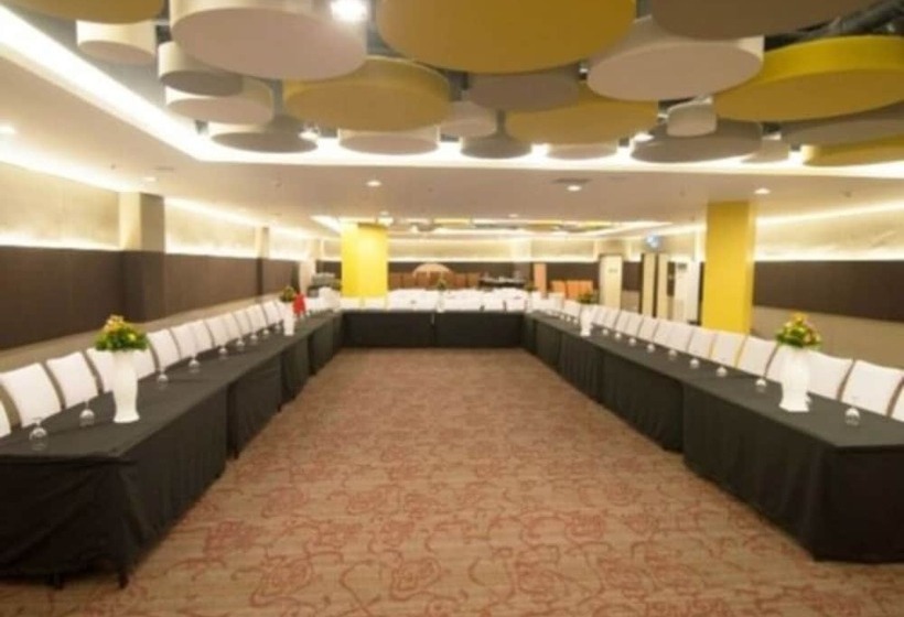 Go Hotels Lanang   Davao