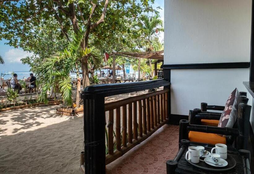 Hippocampus Beach Resort