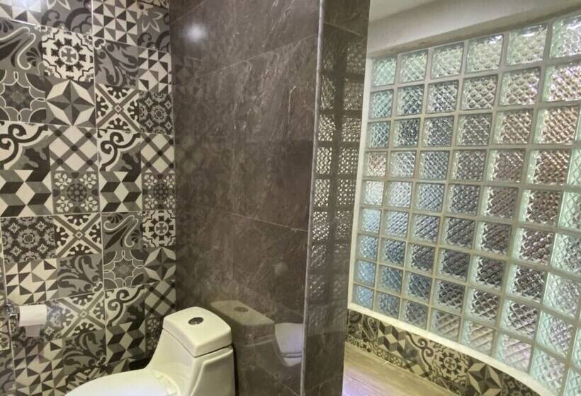 簡易ホテル La Ninfa