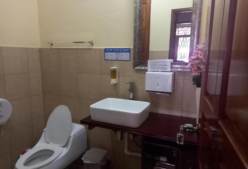 Hostel Kimmell / Hostal Familiar La Casita De Los Kimmell