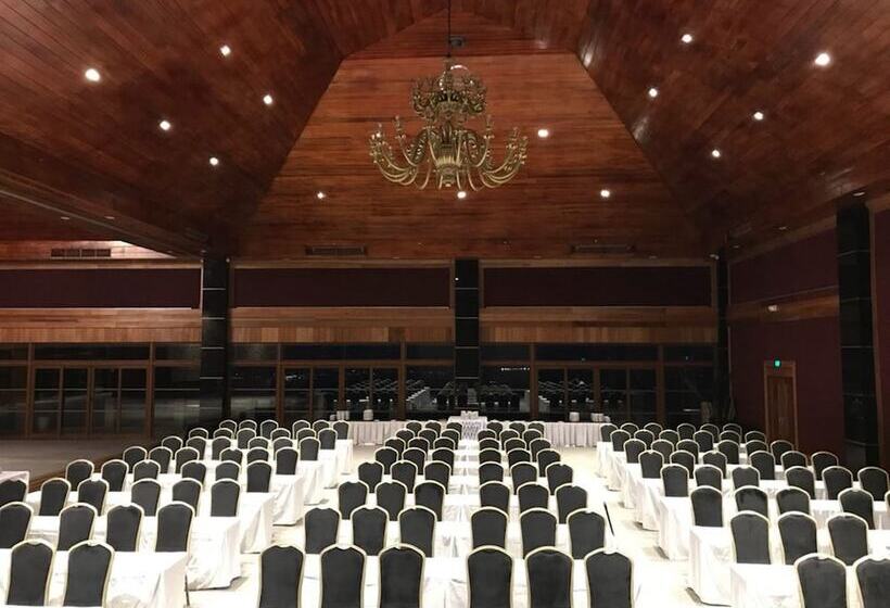 هتل Alta D Tagaytay