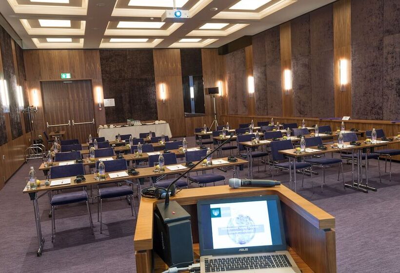 هتل Atlantida Boutique