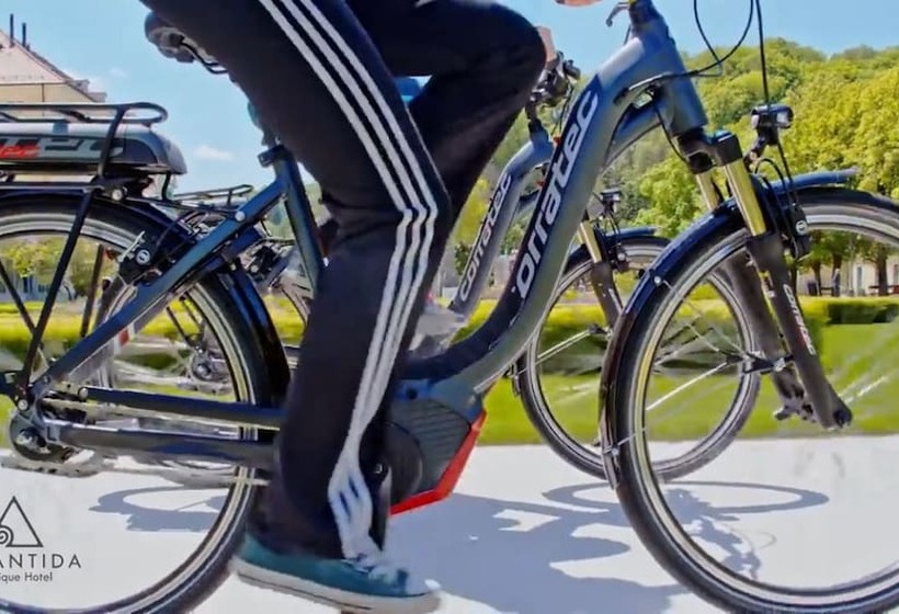 هتل Atlantida Boutique