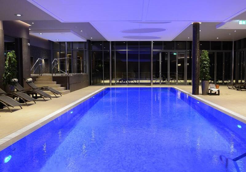 هتل Atlantida Boutique