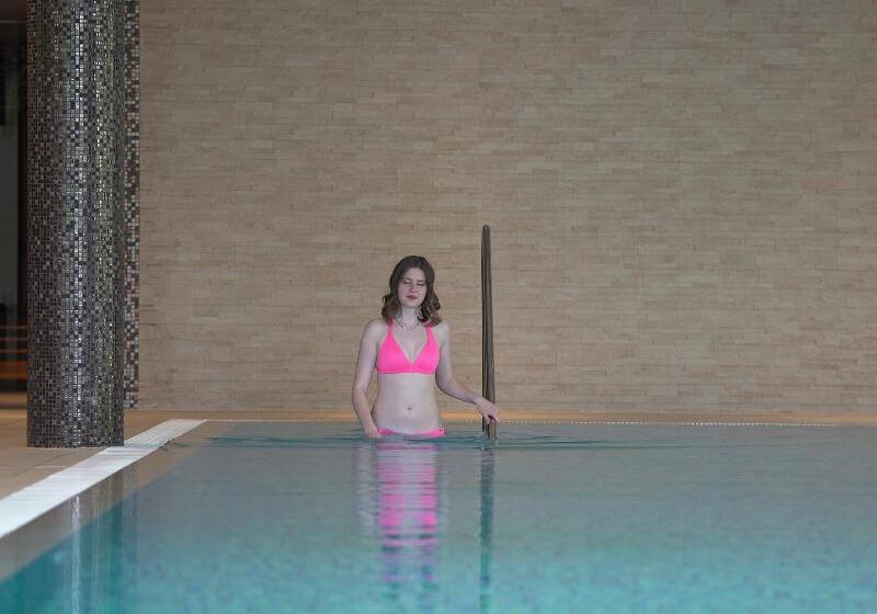 هتل Atlantida Boutique