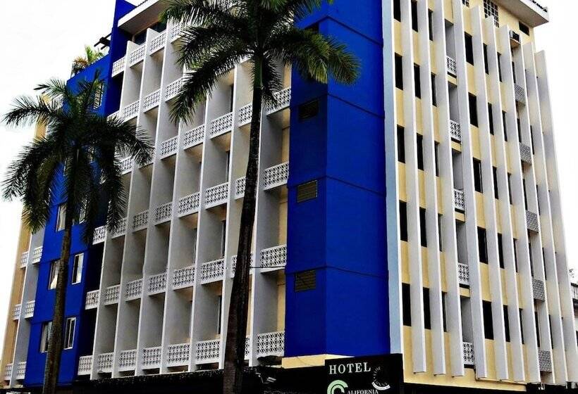 Отель California Panama