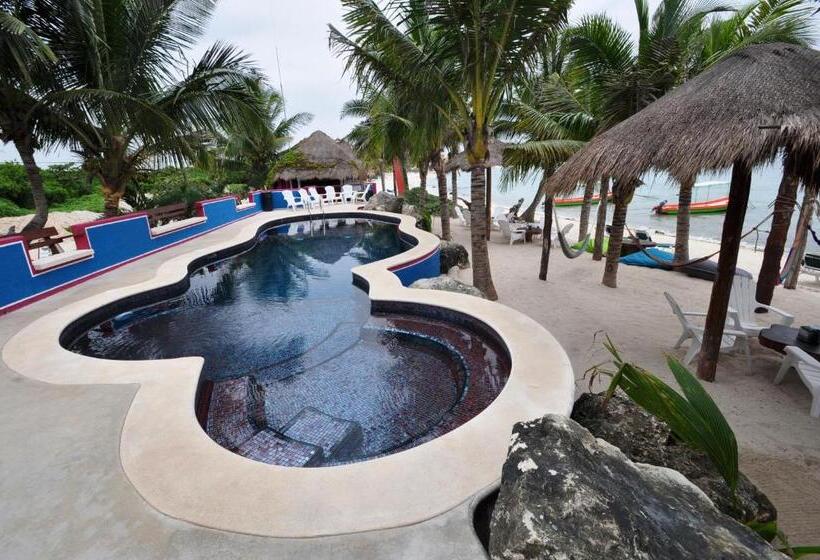 هتل Del Sol Beachfront