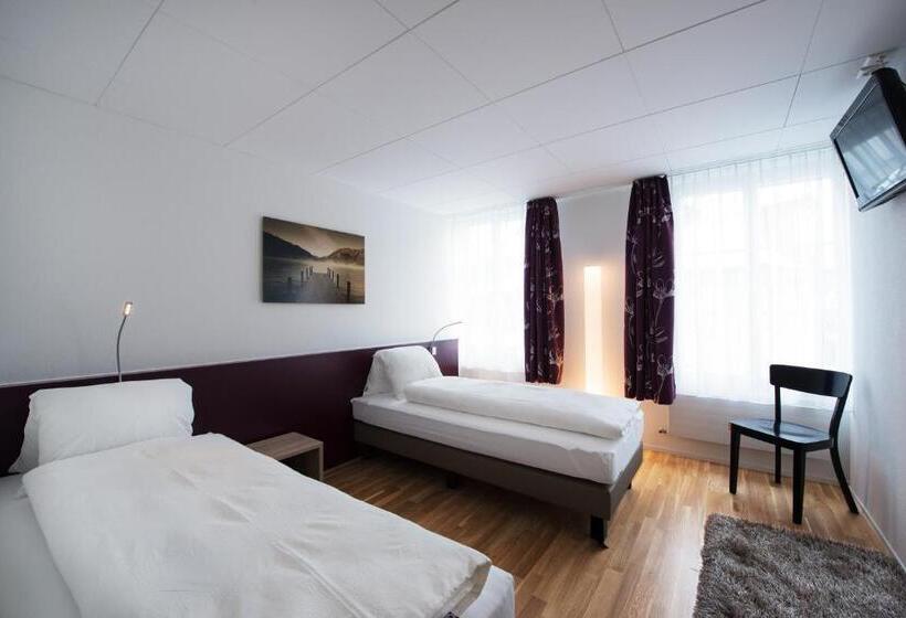 בית מלון כפרי Gasthof Zum Mohren