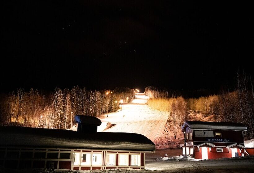 בית מלון כפרי Hassela Ski Resort