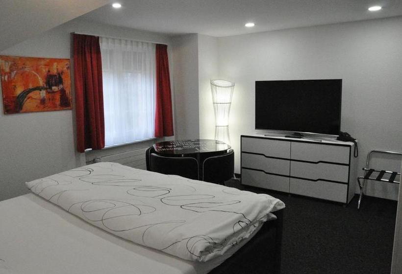 בית מלון כפרי Hôtel Du Chasseur