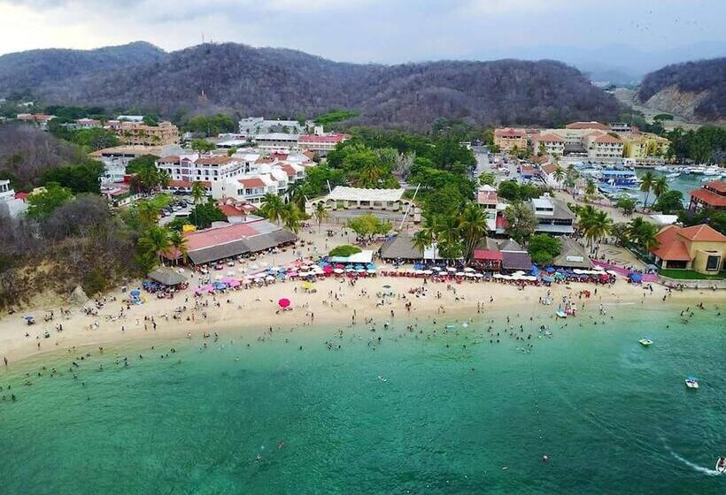 Отель Huatulco Máxico