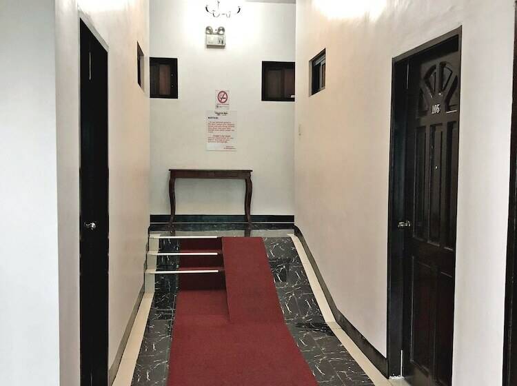 فندق Knights Ko Suites