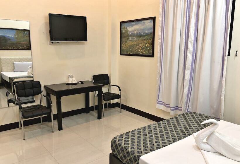 فندق Knights Ko Suites