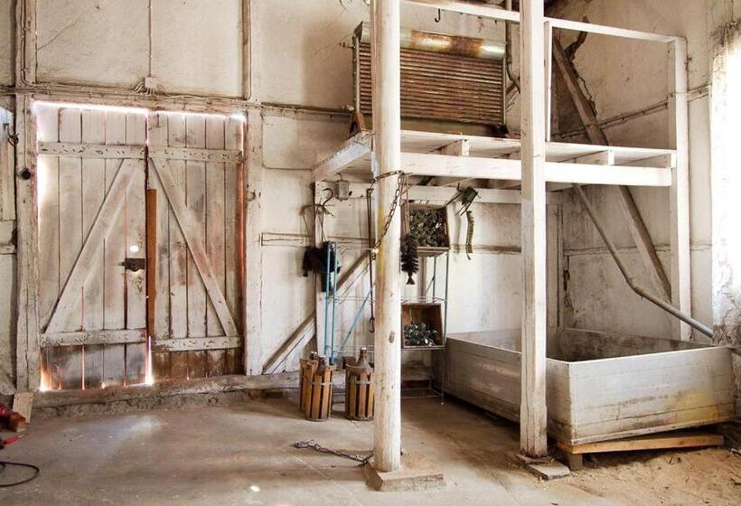 Отель L Mikaelsgården