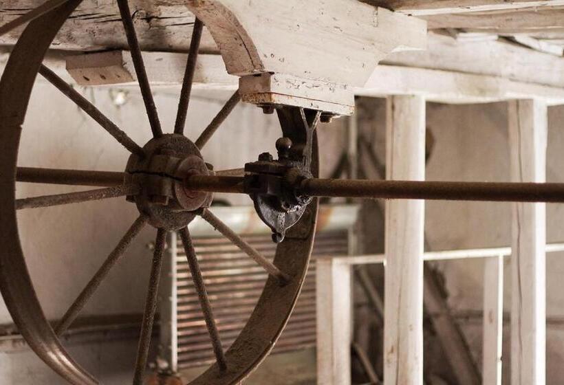 Отель L Mikaelsgården