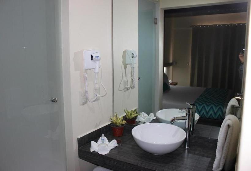 ホテル Orizaba Inn