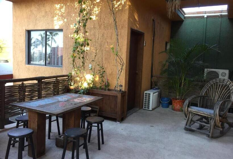 ホテル Pension Baja Paradise